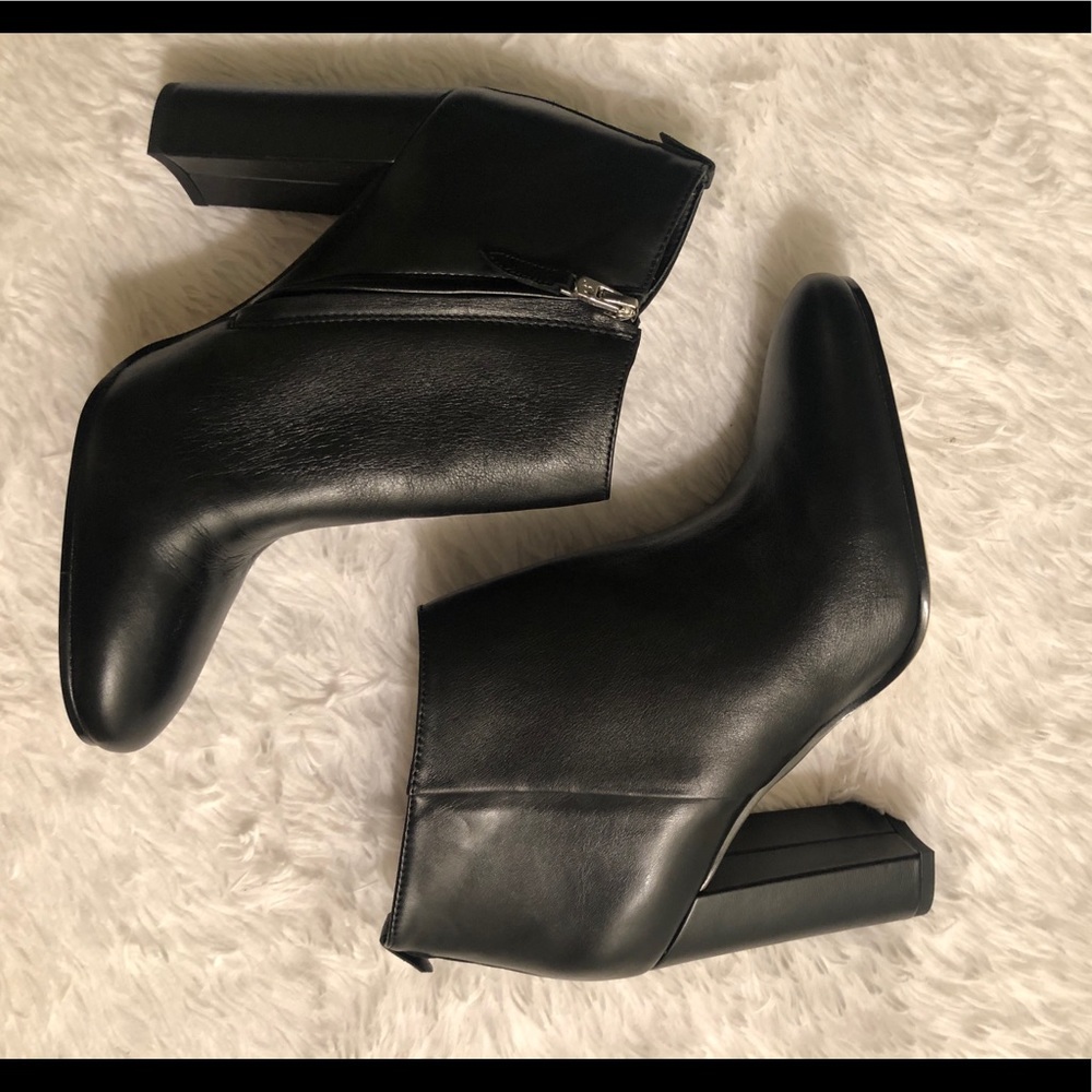 Sam Edelman Booties size 8